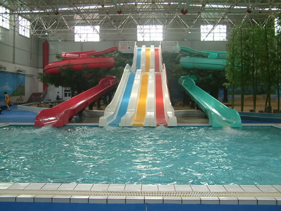 室內(nèi)水上滑梯